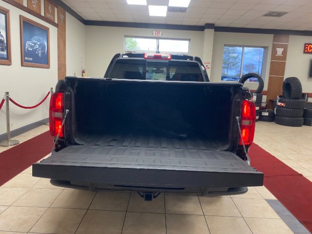 Used 2016 Chevrolet Colorado Z71 w/ Z71 Midnight Edition image 14