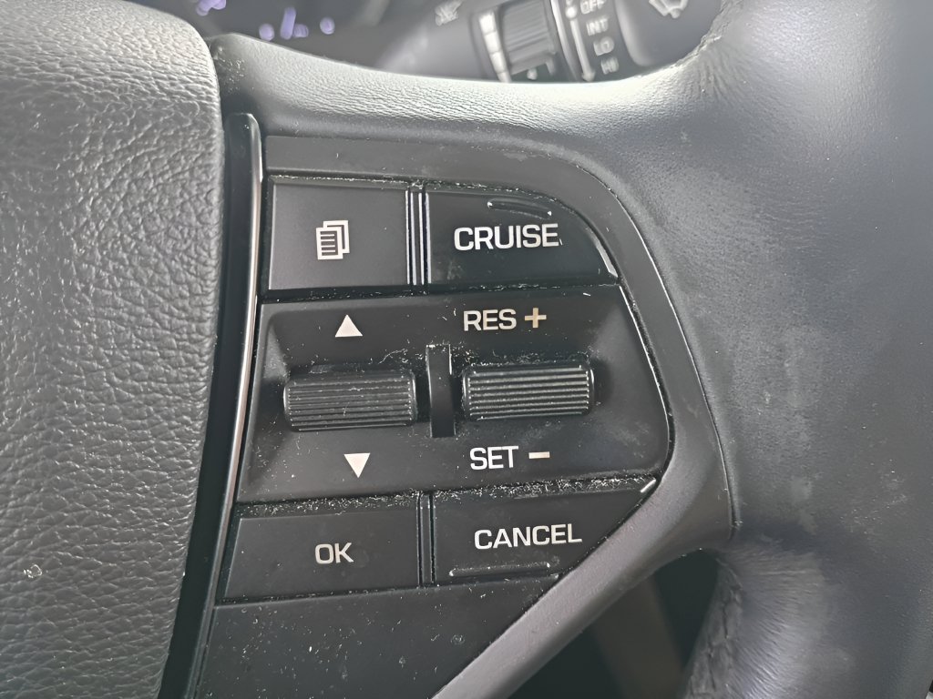 Used 2015 Hyundai Sonata Limited FWD image 9