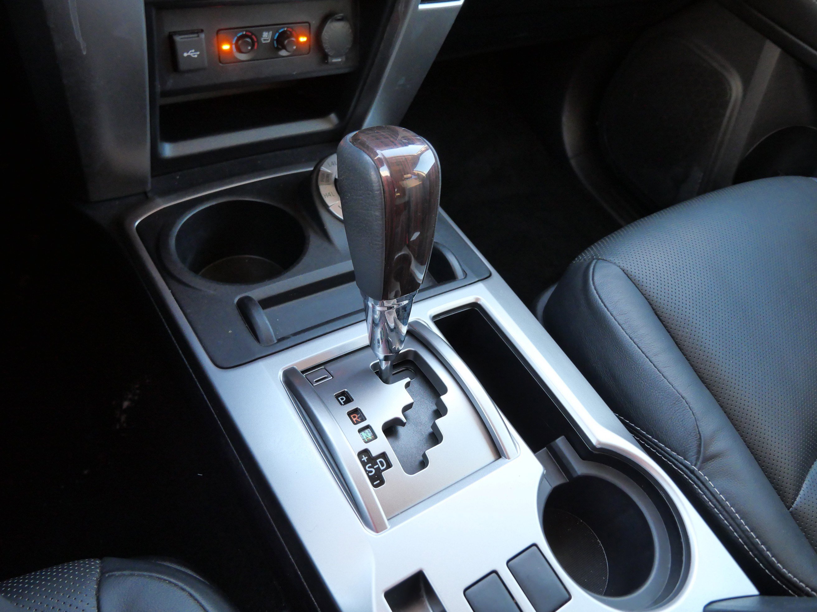 Used 2023 Toyota 4Runner Limited image 22