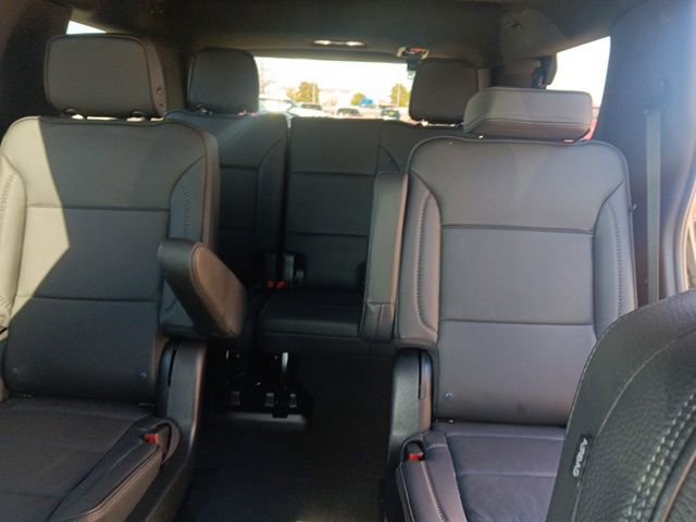 Used 2023 GMC Yukon Denali image 28