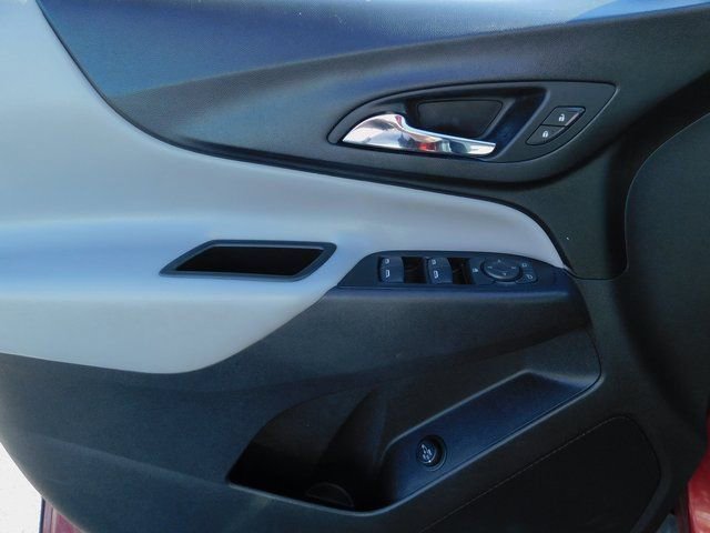 Used 2022 Chevrolet Equinox LT image 28