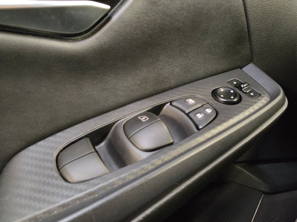 Used 2024 Nissan Sentra SV FWD image 27