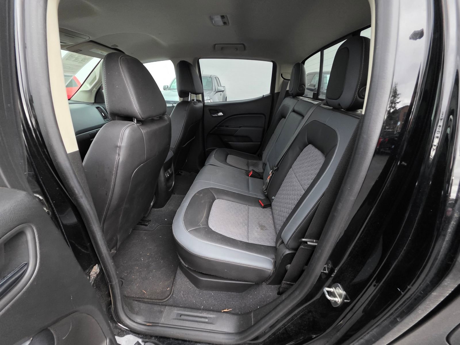 Used 2020 Chevrolet Colorado Z71 image 13