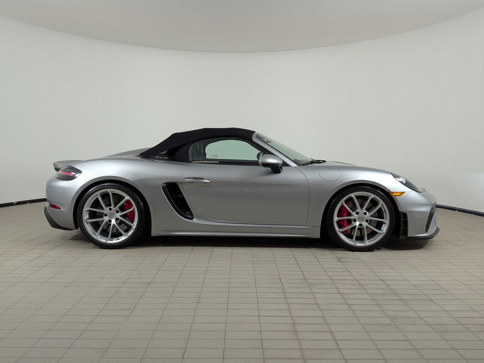 Certified 2021 Porsche 718 Boxster Spyder RWD image 8