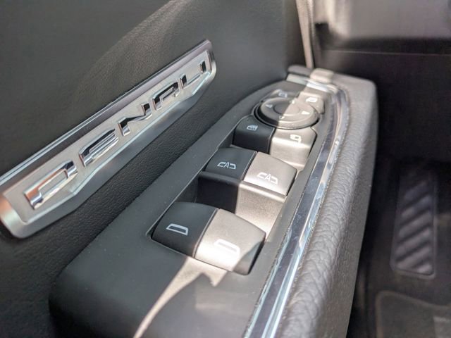 Used 2025 GMC Sierra 1500 Denali w/ Denali Reserve Package image 28