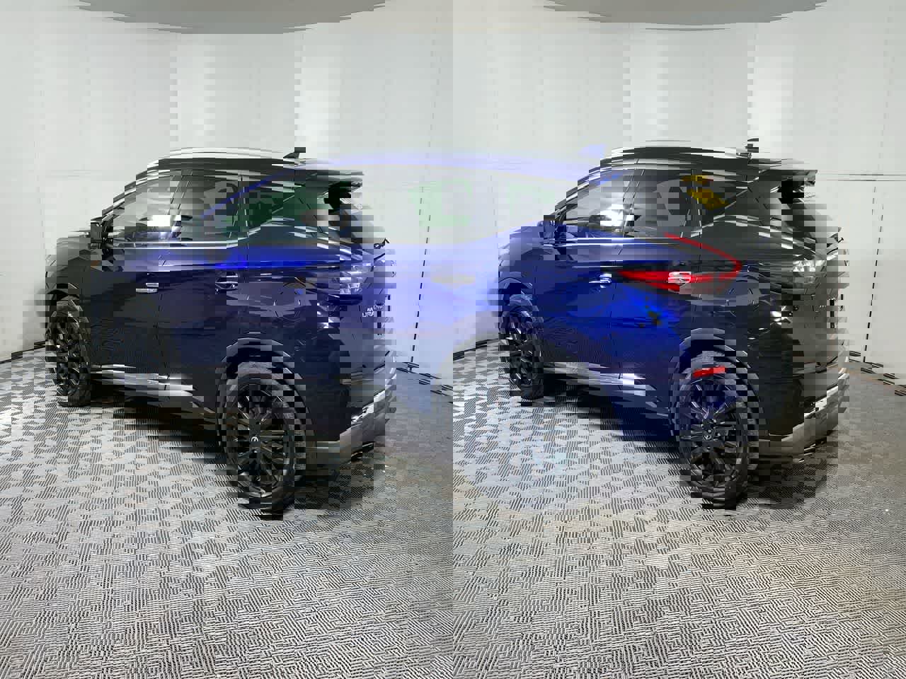 Used 2023 Nissan Murano SL image 14