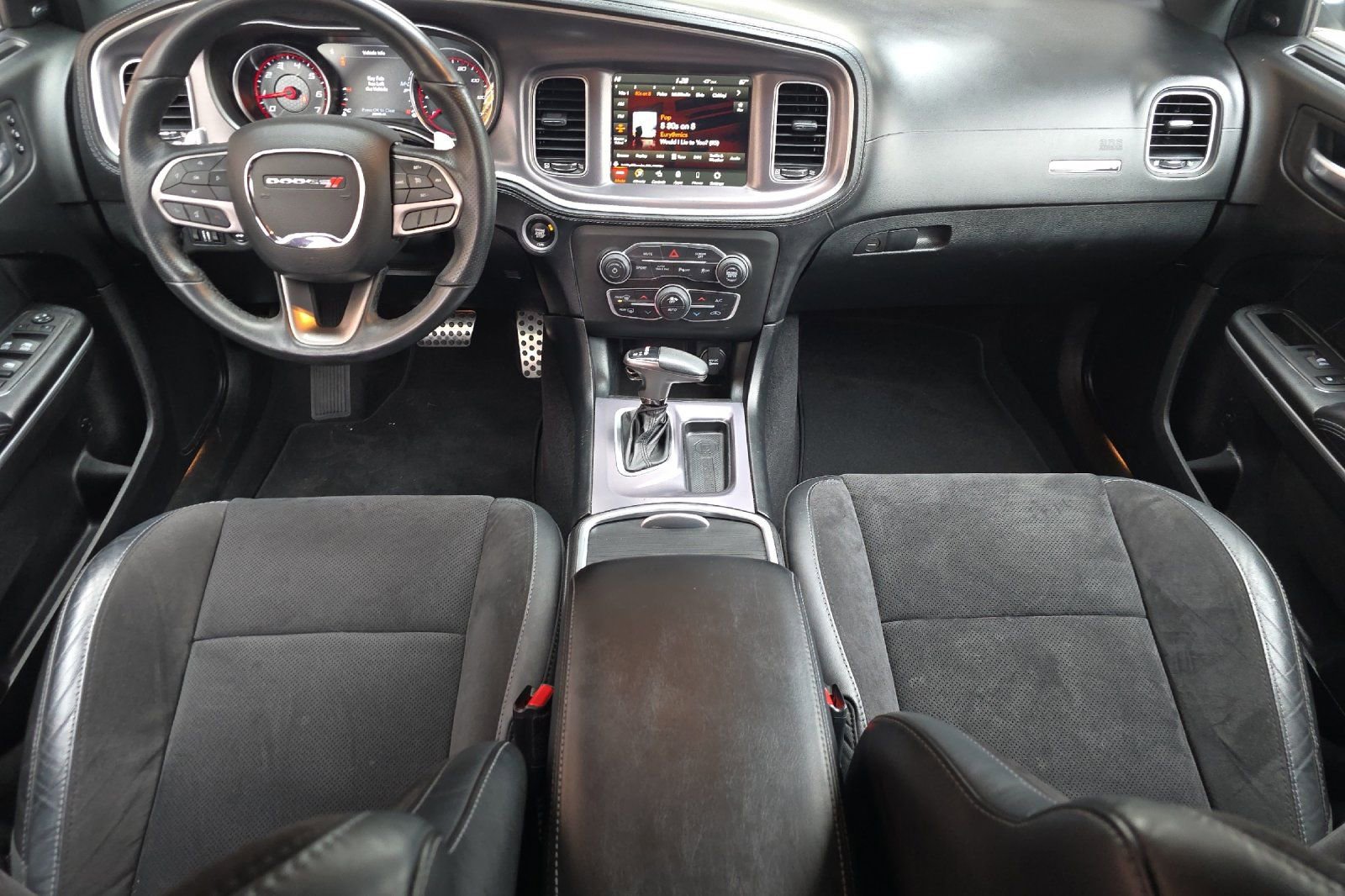 Used 2021 Dodge Charger GT w/ Plus Group image 15