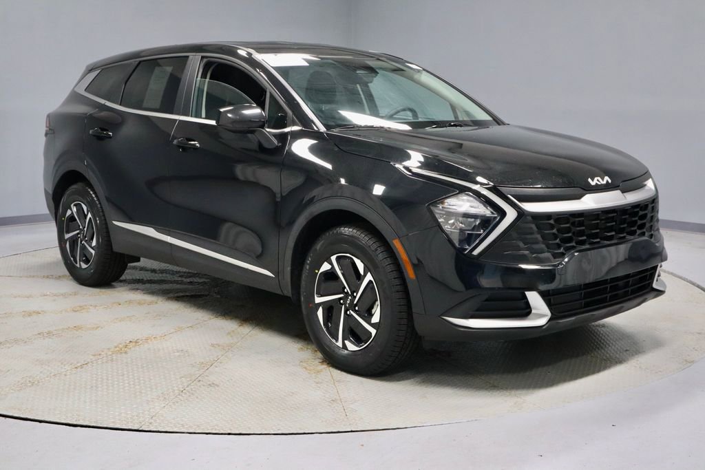 Used 2023 Kia Sportage LX