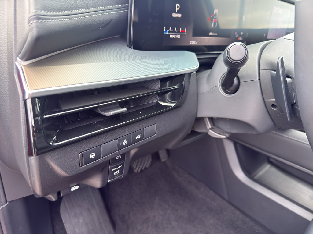 Certified 2025 Nissan Murano SL AWD/4WD image 15