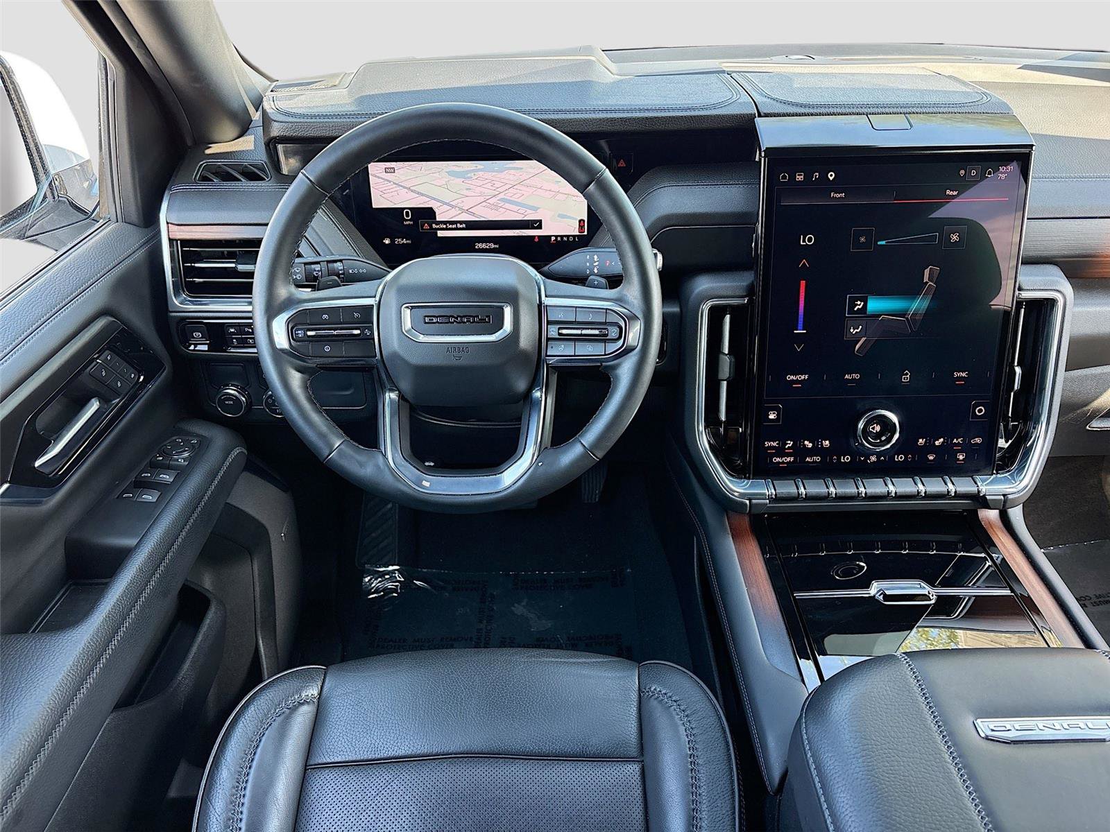 Used 2025 GMC Yukon Denali RWD image 27