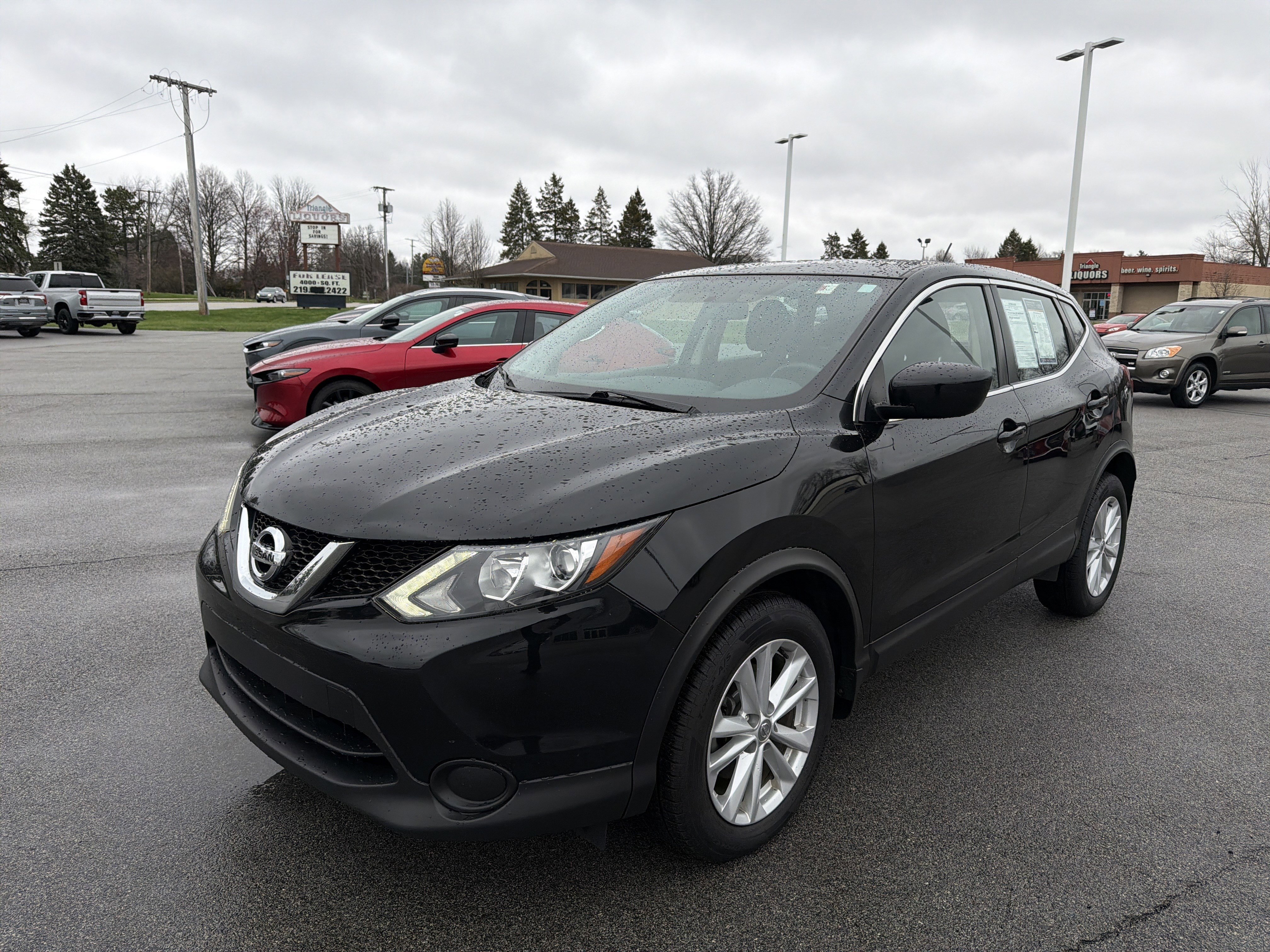 Used 2017 Nissan Rogue Sport S w/ S Appearance Package image 7