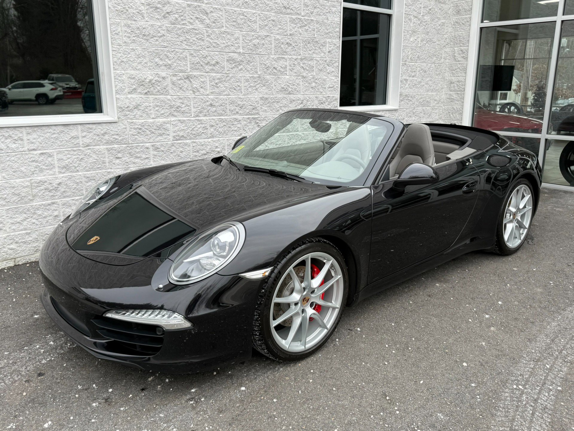 Used 2014 Porsche 911 Carrera S image 14