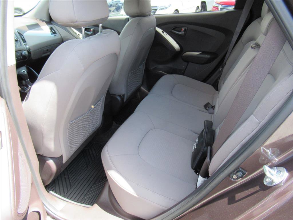 Used 2014 Hyundai Tucson GLS image 29
