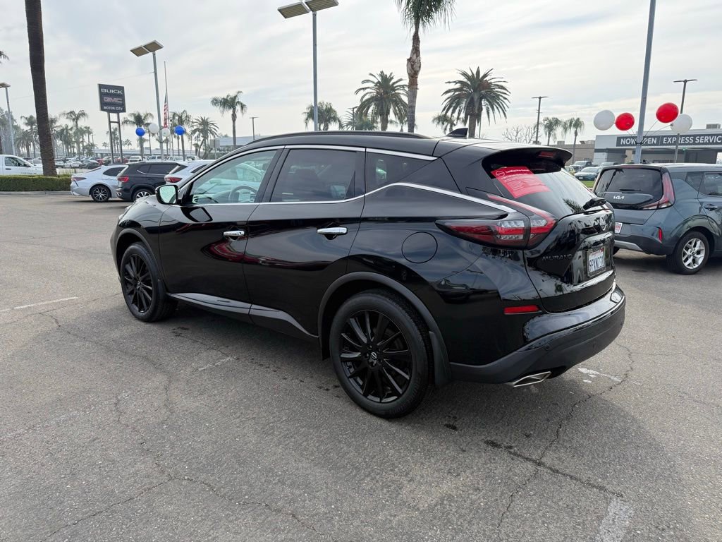 Certified 2024 Nissan Murano SV w/ SV Midnight Edition Package FWD image 4