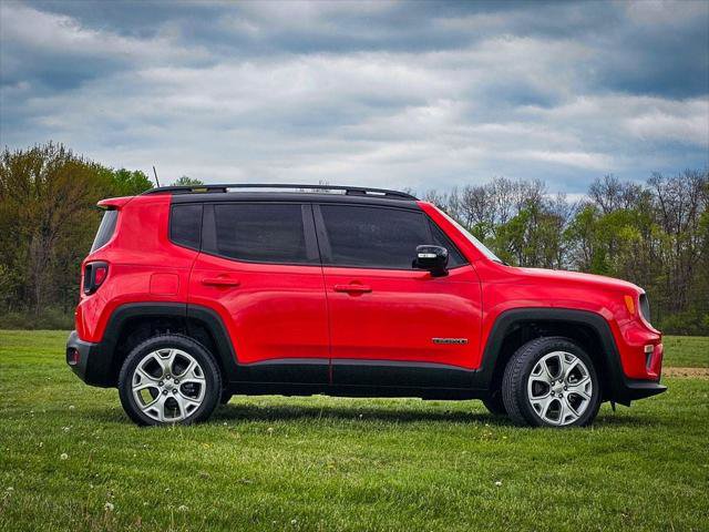 Certified 2022 Jeep Renegade Limited AWD/4WD image 3