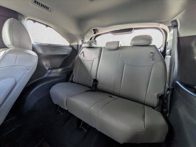 Certified 2026 Toyota Sienna XLE FWD image 19