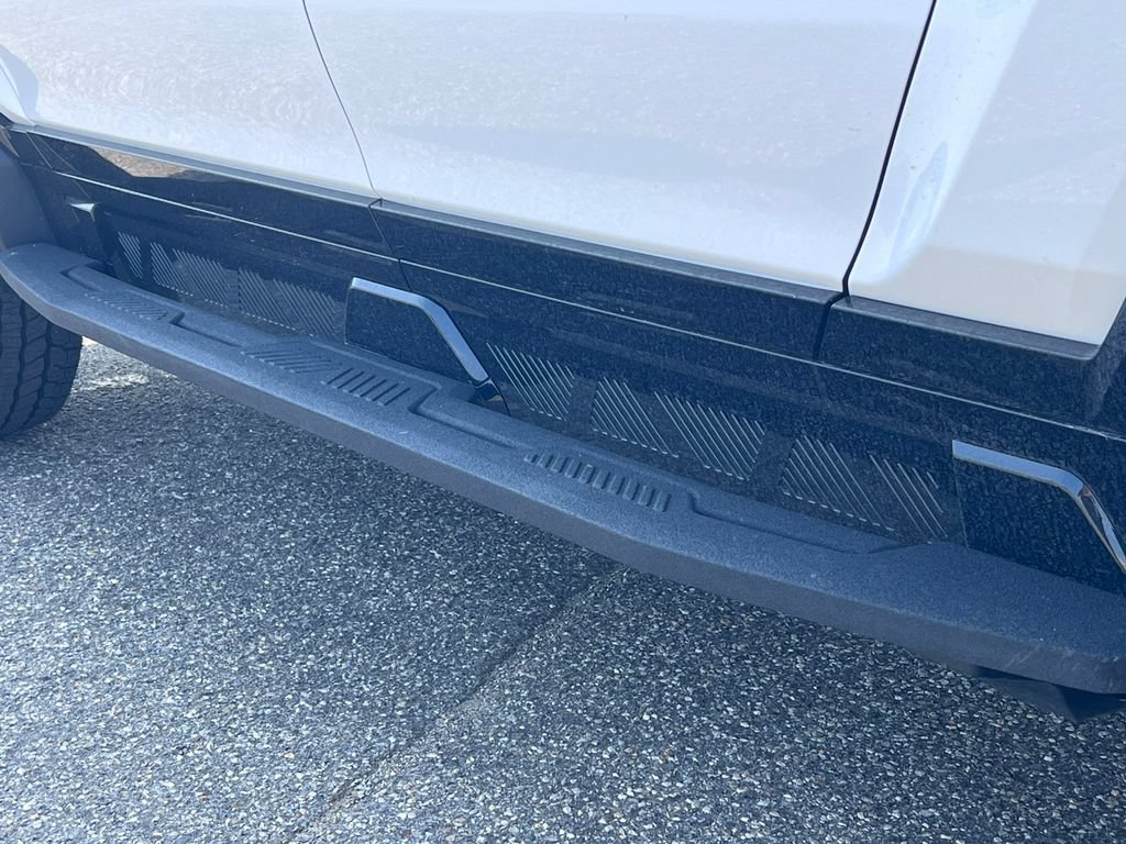 New 2025 GMC Hummer EV 2X AWD/4WD image 12