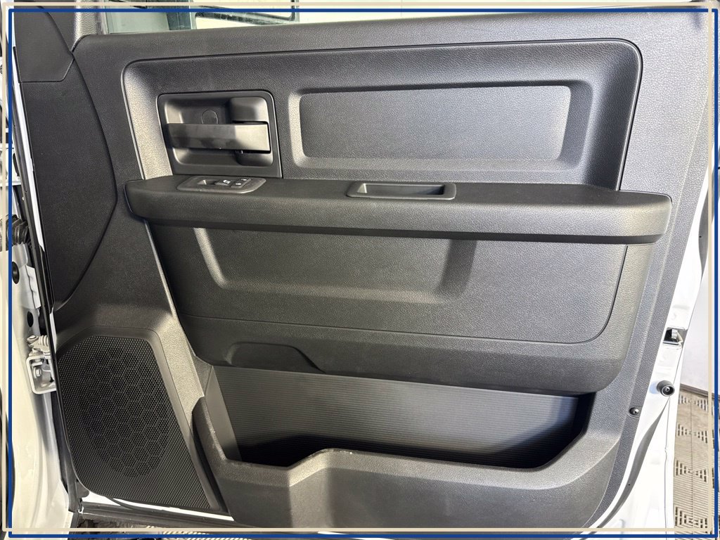 New 2026 RAM 2500 Tradesman AWD/4WD image 36
