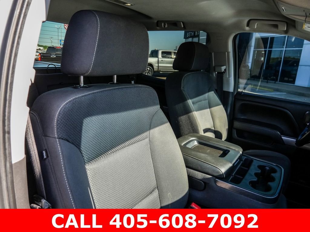 Used 2018 Chevrolet Silverado 1500 LT w/ Texas Edition AWD/4WD image 17