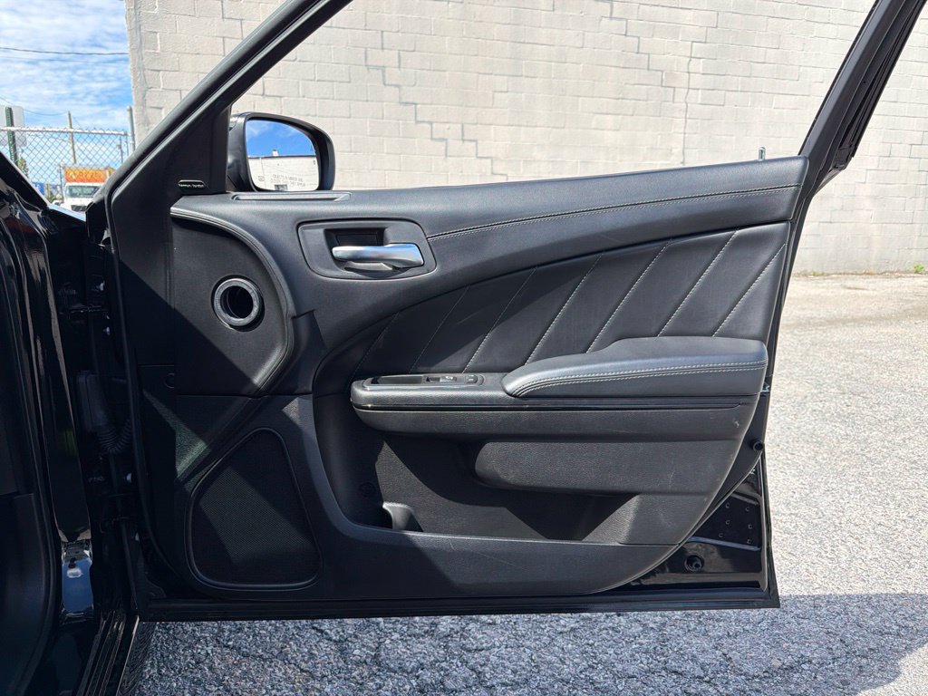 Used 2022 Dodge Charger Scat Pack w/ Daytona Edition Group RWD image 19