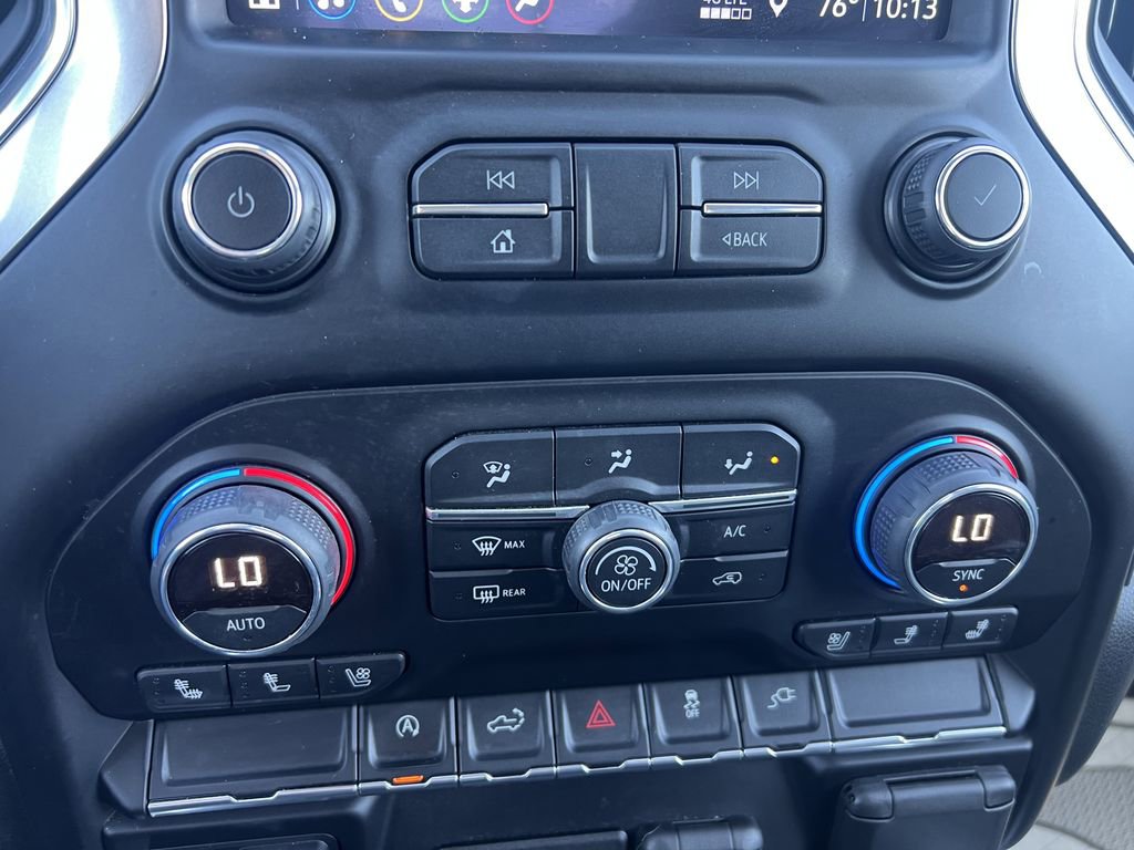 Certified 2019 Chevrolet Silverado 1500 LTZ w/ LTZ Convenience Package AWD/4WD image 24