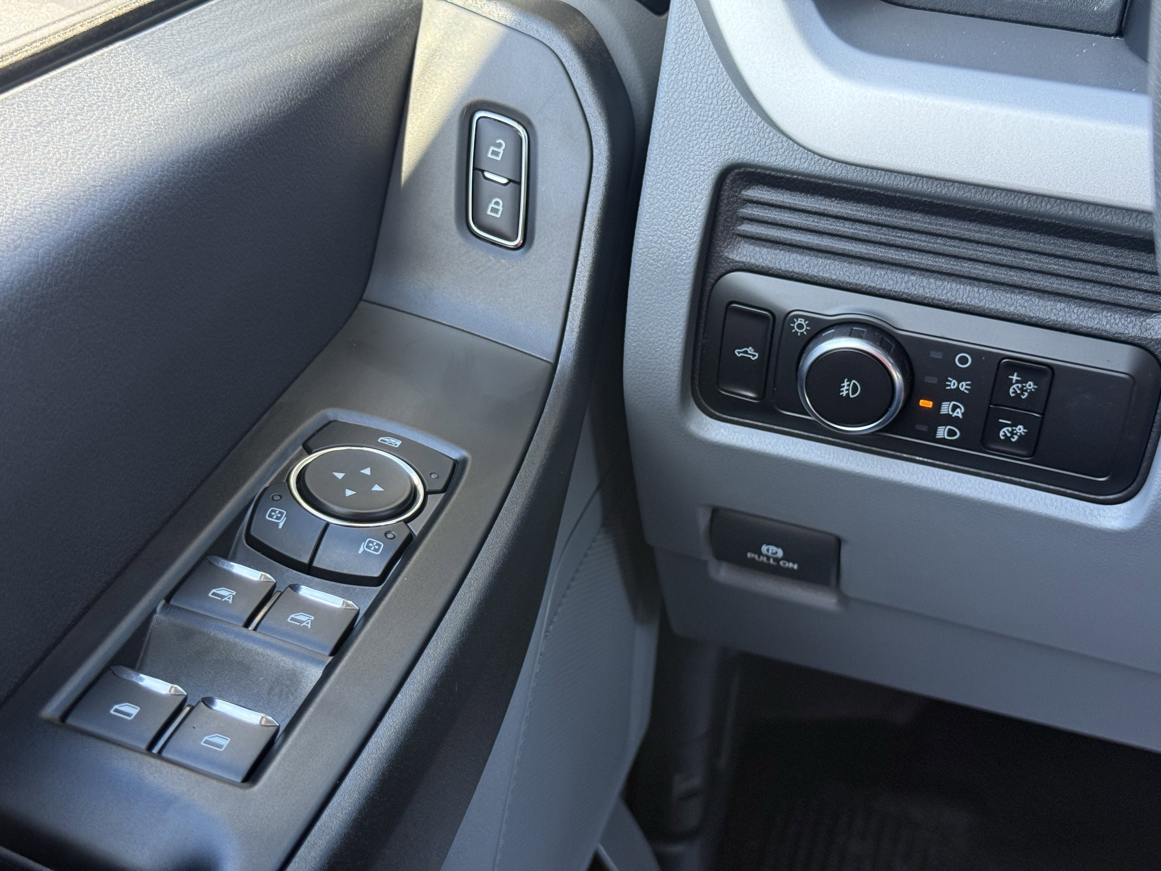 New 2026 Ford F250 XL image 23