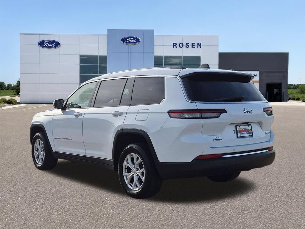 Used 2023 Jeep Grand Cherokee L Limited AWD/4WD image 5