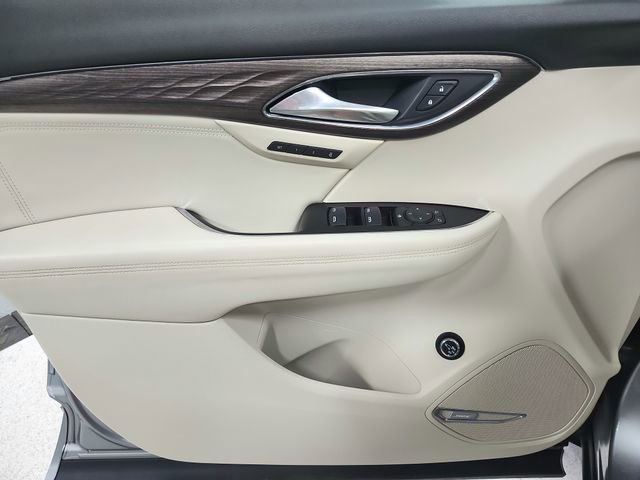 Used 2023 Buick Envision Avenir image 38