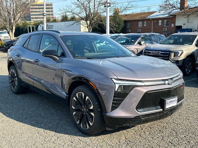 New 2025 Chevrolet Blazer EV RS video 1