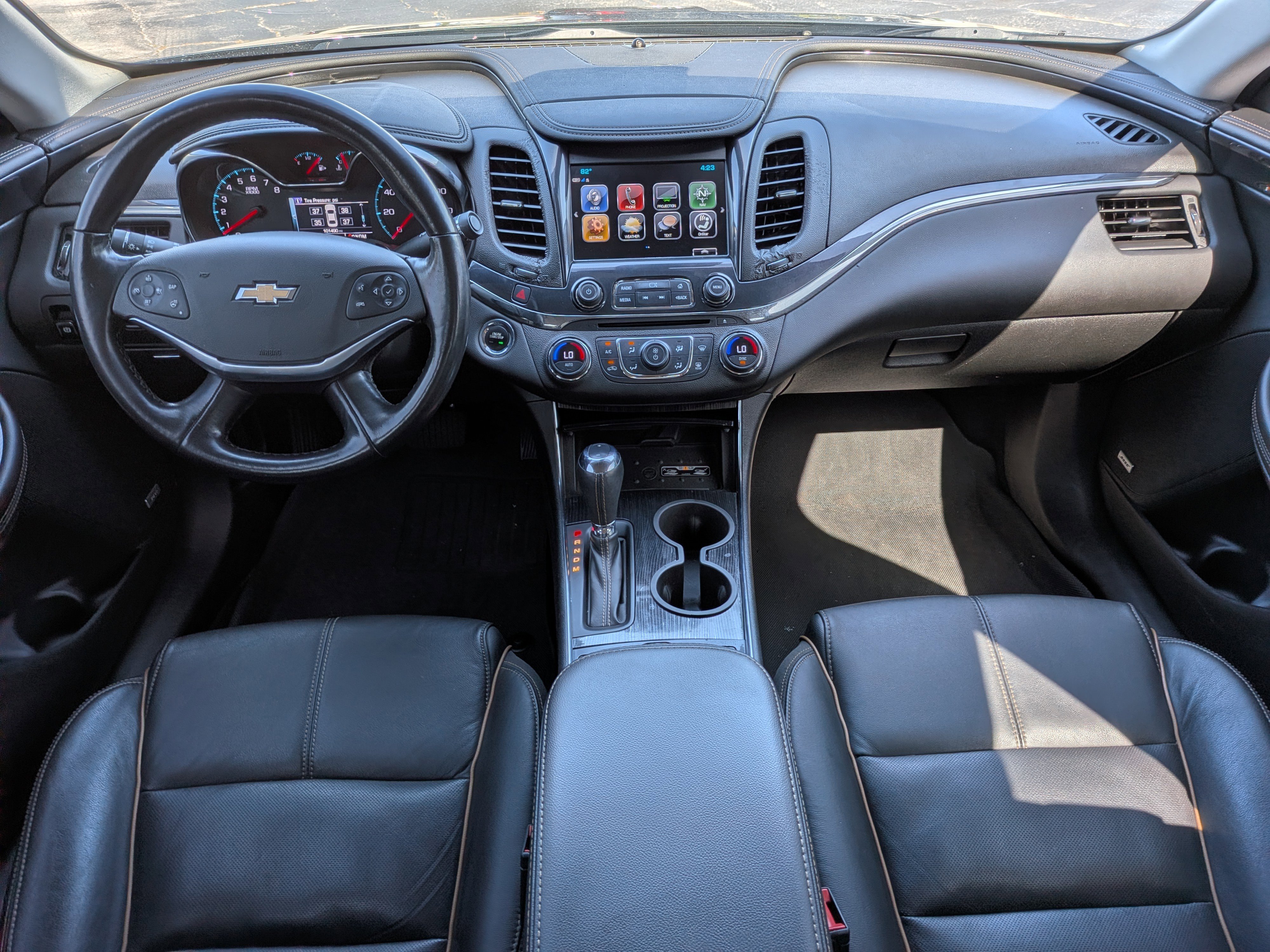 Certified 2018 Chevrolet Impala Premier w/ Premier Confidence Package image 13