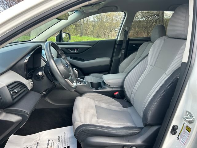 Used 2022 Subaru Outback Premium AWD/4WD image 11