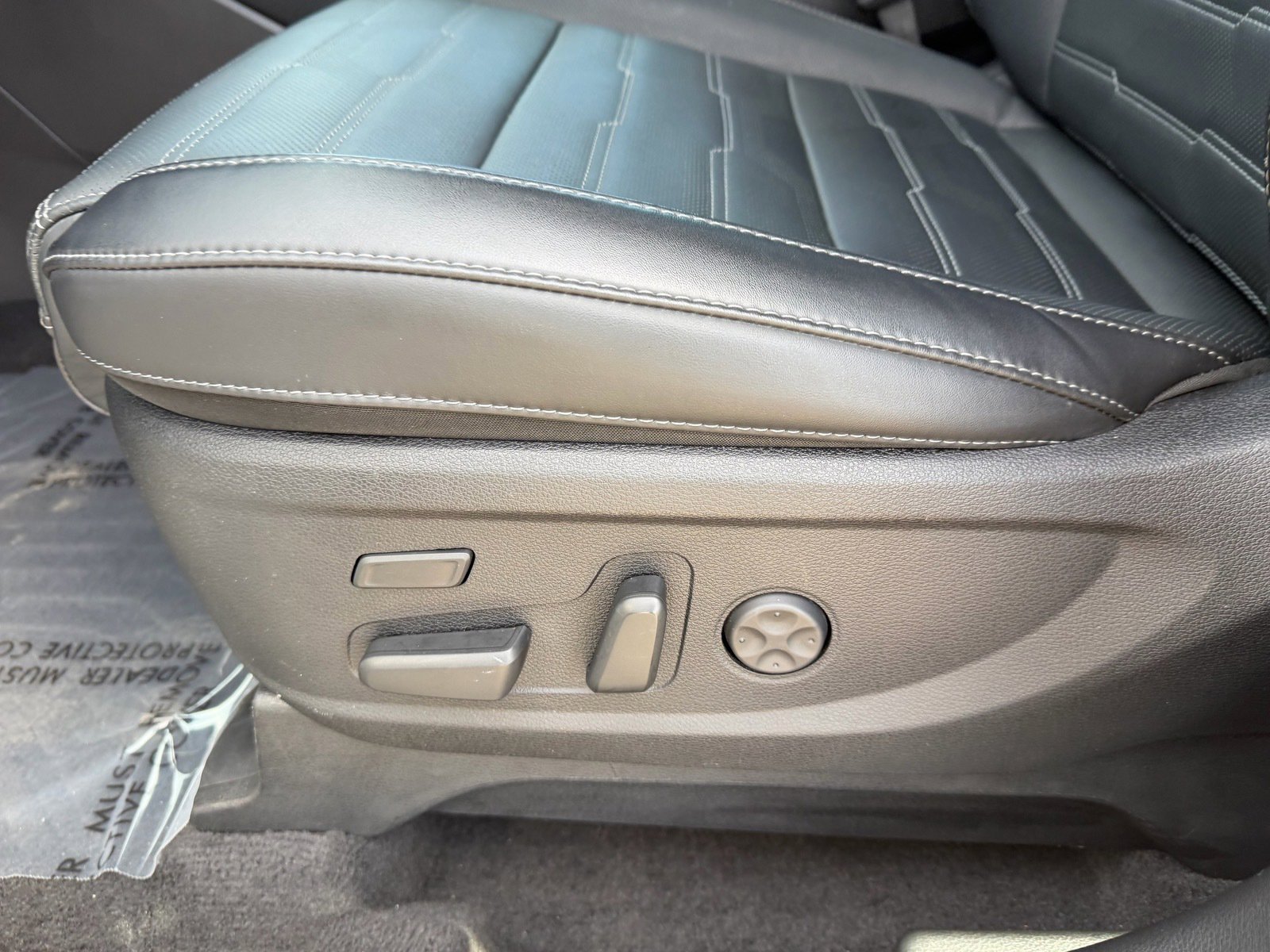 Used 2025 Kia Telluride SX Prestige image 22