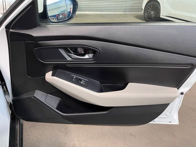 Used 2024 Honda Accord EX image 11