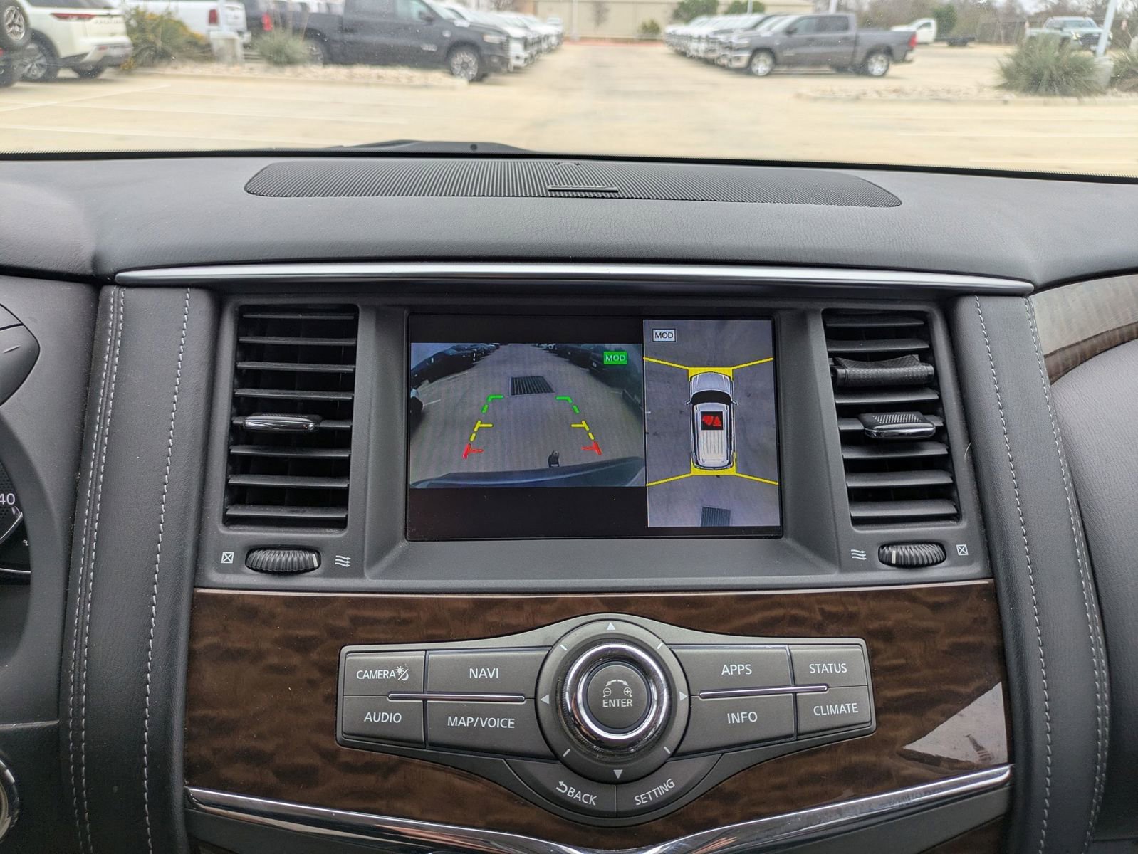 Used 2020 Nissan Armada SL w/ Premium Package image 17