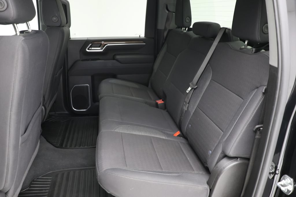 Used 2025 Chevrolet Silverado 2500 LT w/ Convenience Package AWD/4WD image 7
