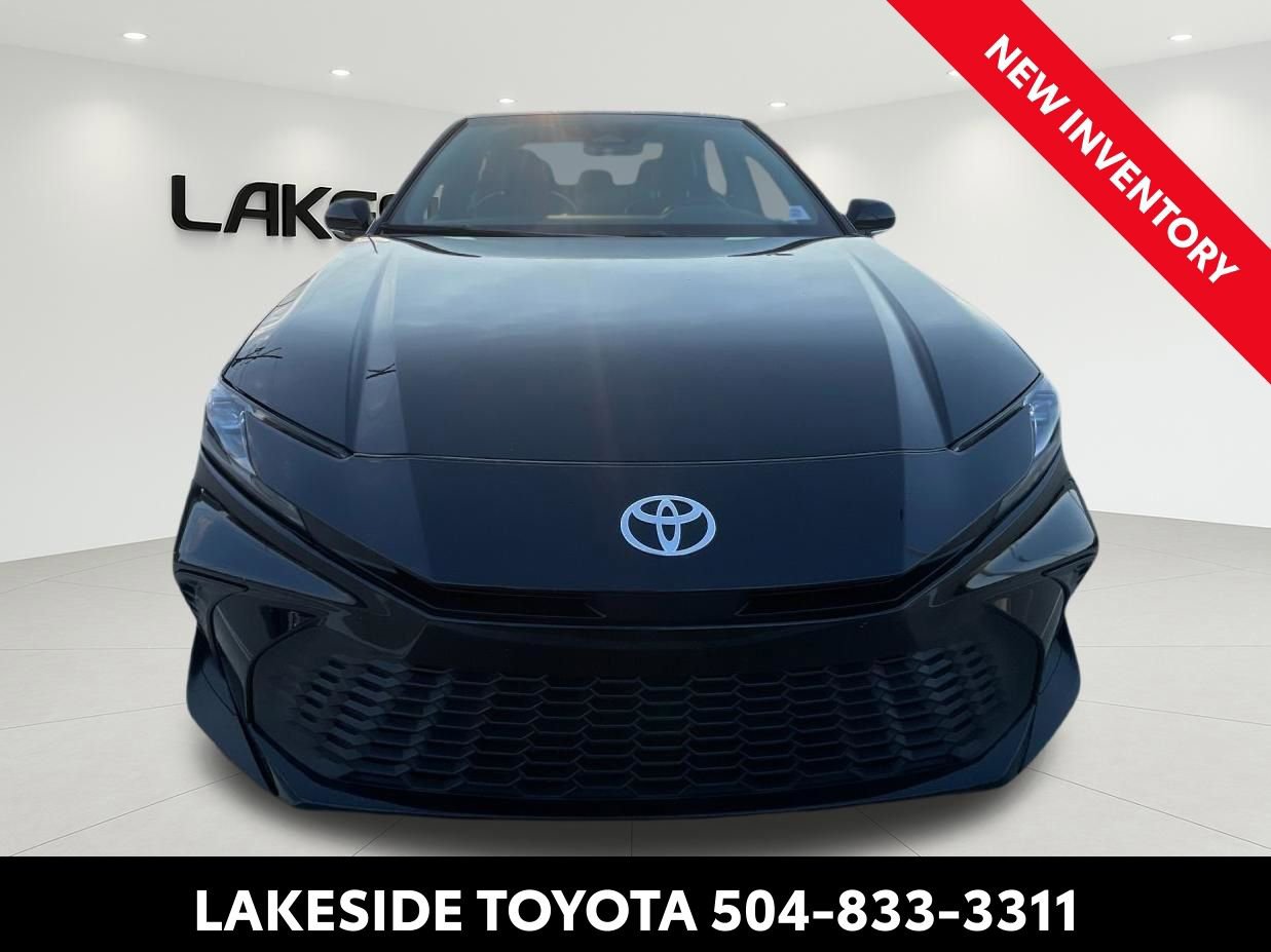 Certified 2025 Toyota Camry SE image 11