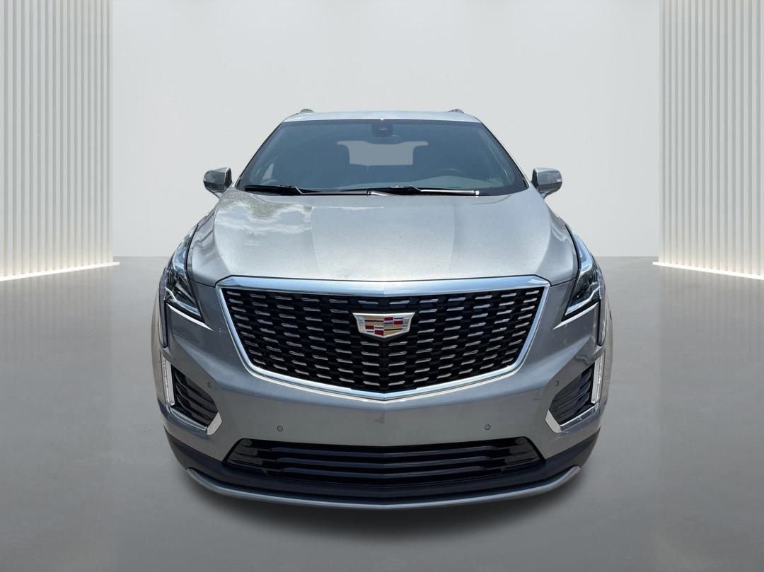 New 2025 Cadillac XT5 Premium Luxury image 2