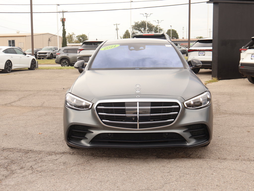 Used 2022 Mercedes-Benz S 580 4MATIC Sedan image 2