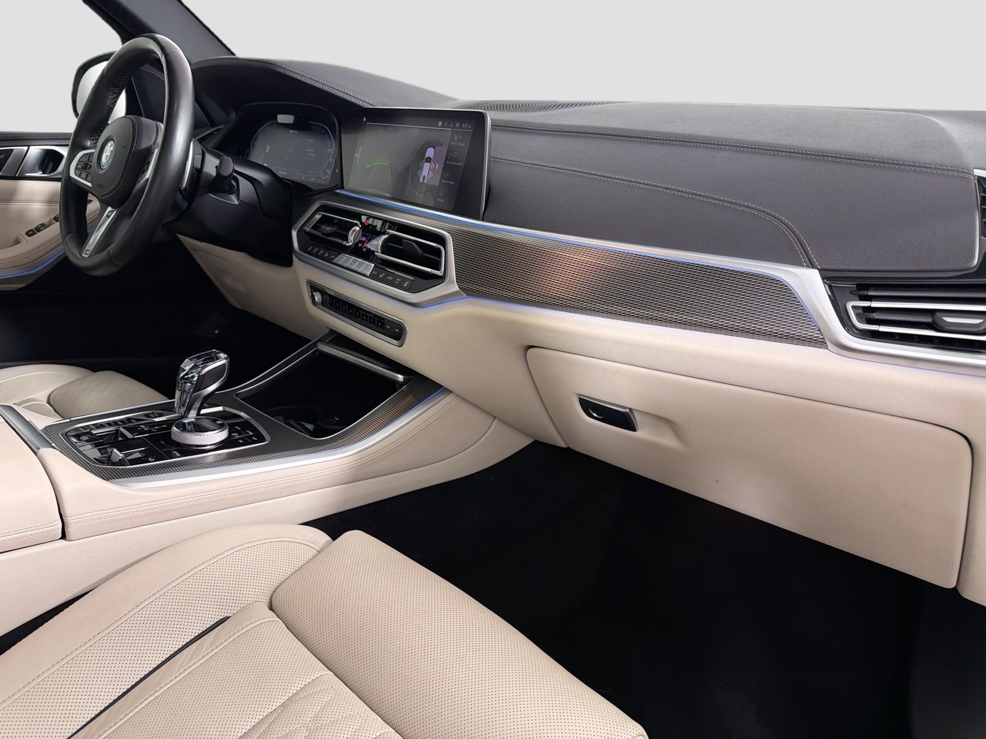 Used 2022 BMW X5 xDrive45e w/ M Sport Package image 30