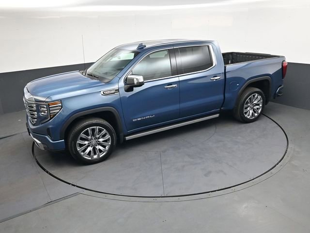 Used 2025 GMC Sierra 1500 Denali w/ Denali Reserve Package AWD/4WD image 29