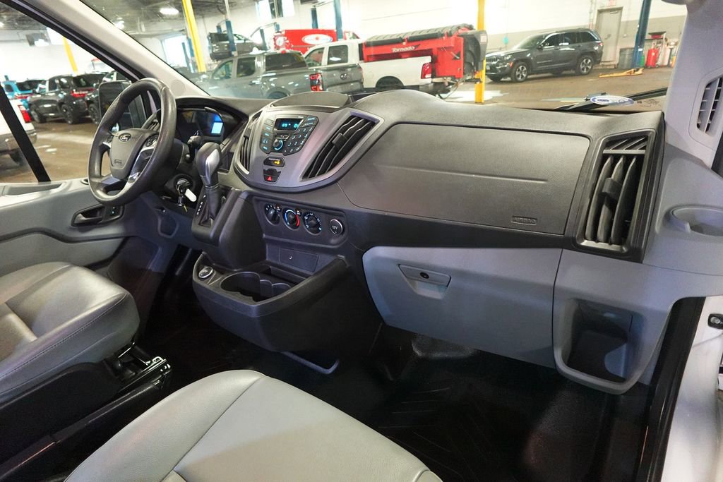 Used 2019 Ford Transit 250 130 Low Roof image 22