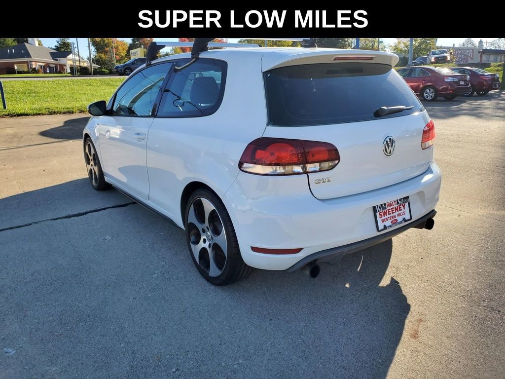 Used 2012 Volkswagen Golf 2-Door image 3