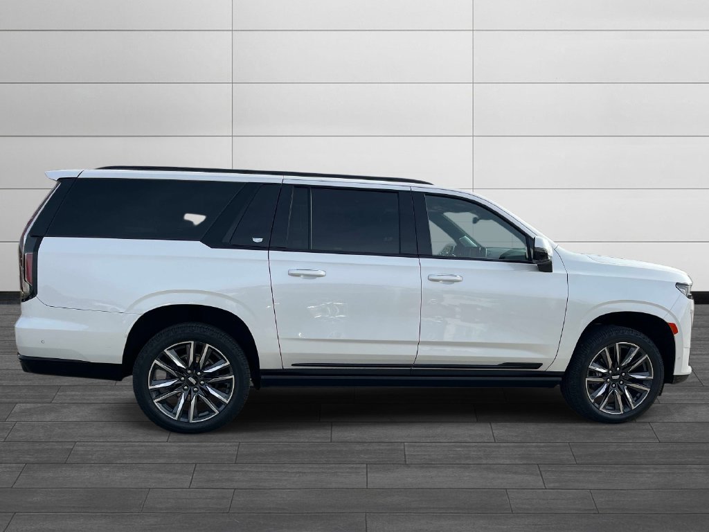 Used 2021 Cadillac Escalade ESV Sport Platinum AWD/4WD image 6