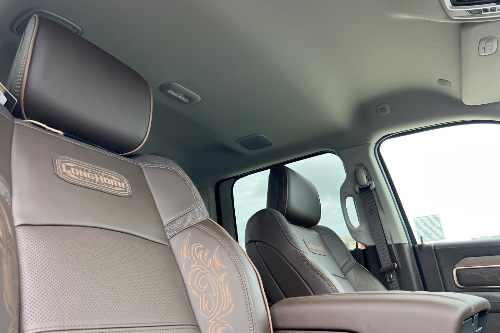 New 2026 RAM 3500 Longhorn AWD/4WD image 15