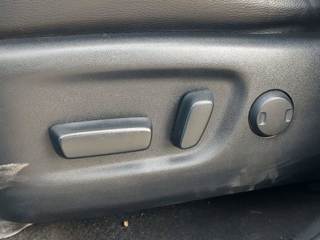 Used 2017 Toyota RAV4 Limited w/ Advanced Technology Package AWD/4WD image 22