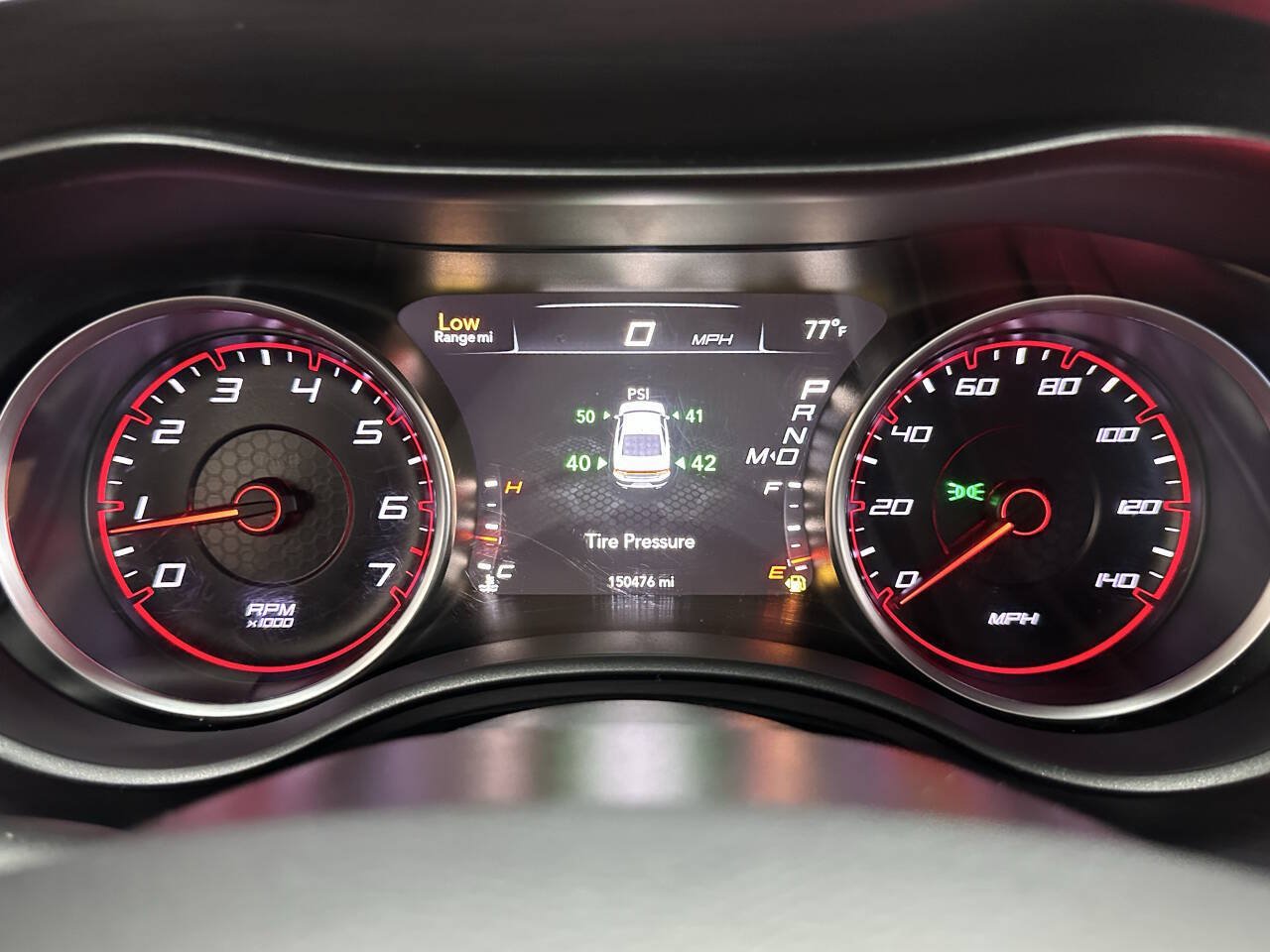 Used 2015 Dodge Charger SE RWD image 23