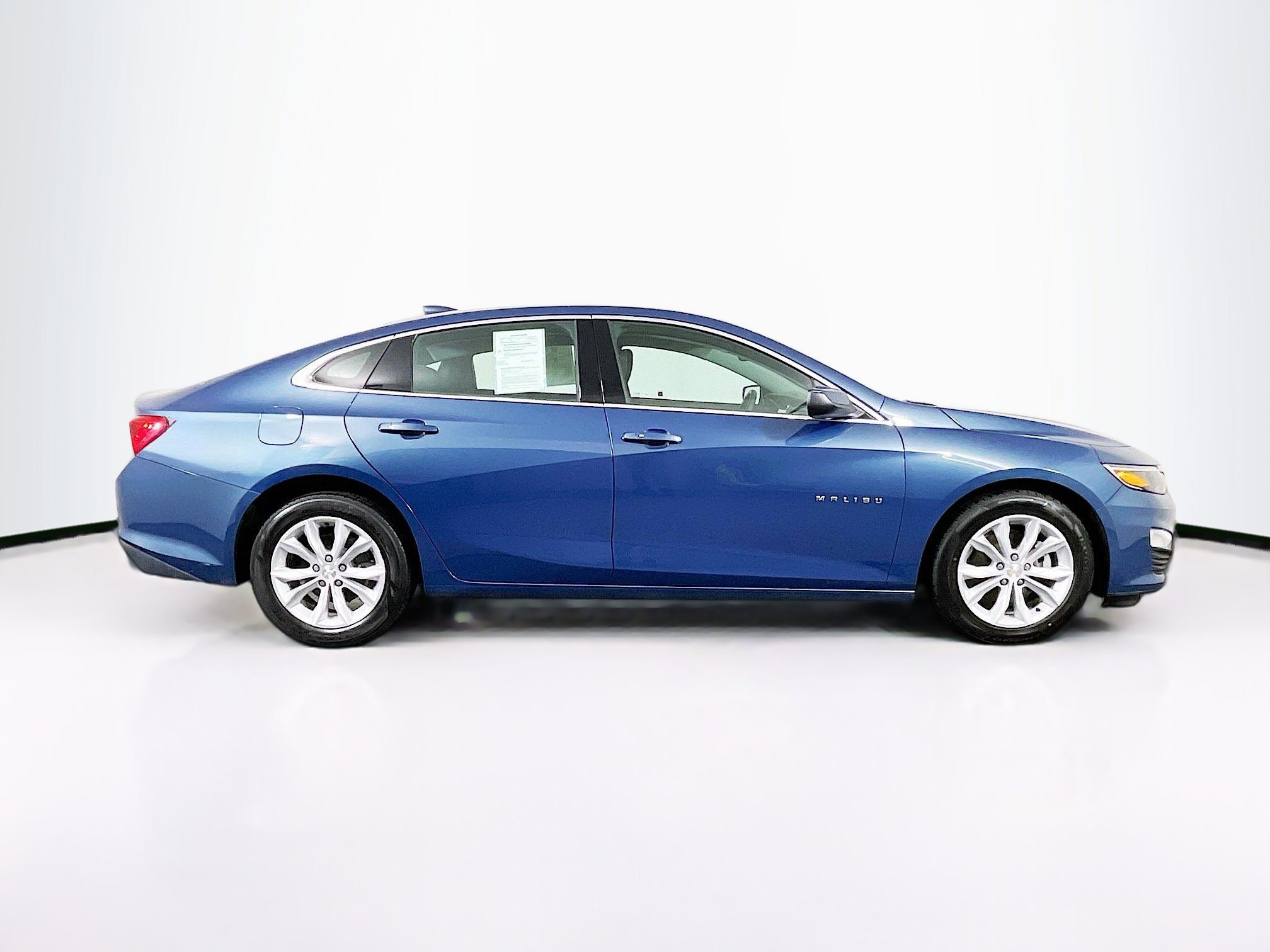 Used 2024 Chevrolet Malibu LT image 10