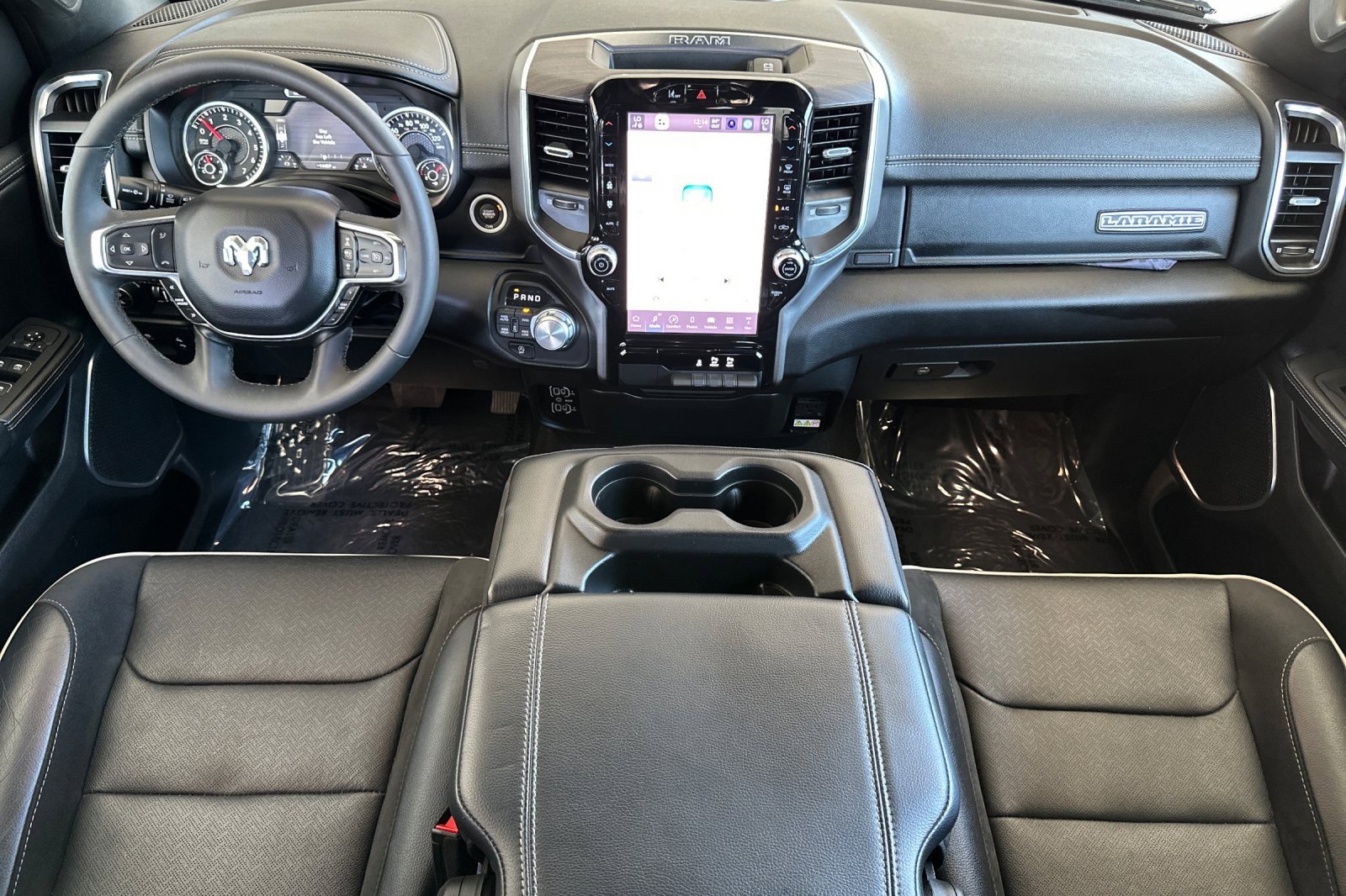 Used 2025 RAM 1500 Laramie image 15