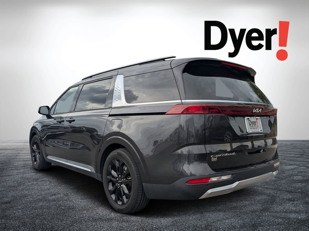Used 2022 Kia Carnival SX FWD image 5