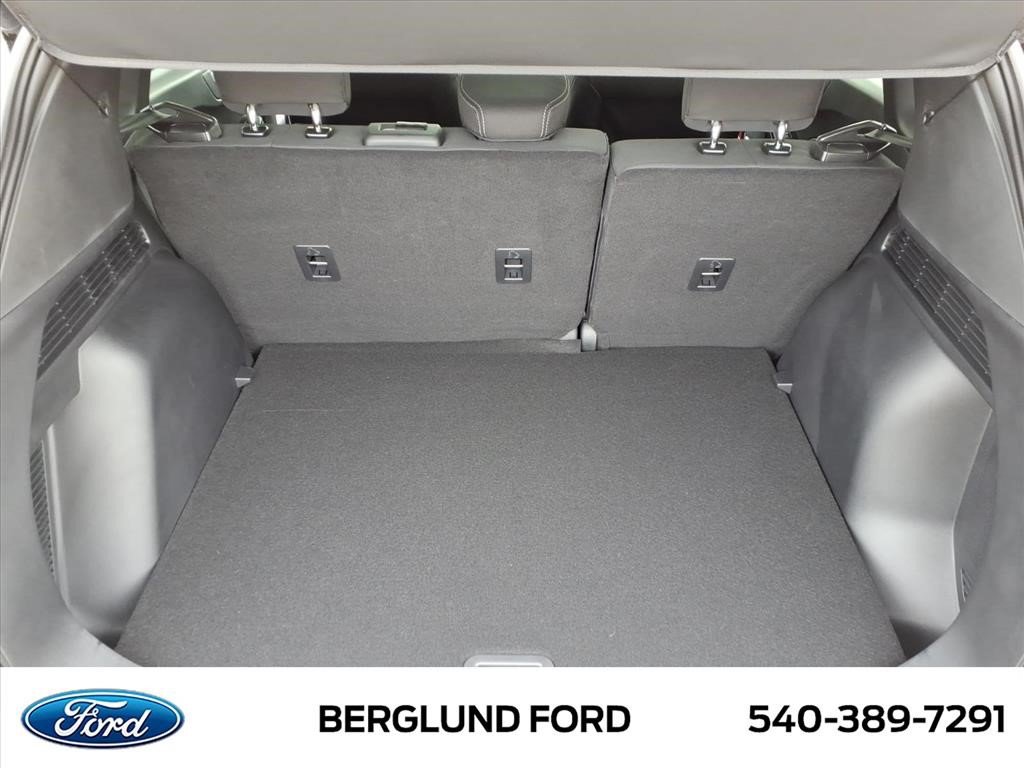 New 2026 Ford Escape Active w/ Active Premium Tech Pack AWD/4WD image 11